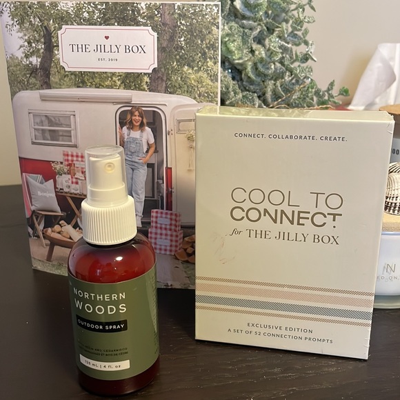 Fall 2022 Jilly box items - Picture 4 of 13